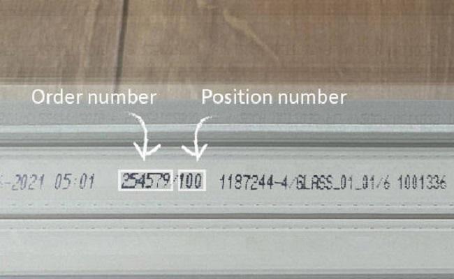 Spacer bar image